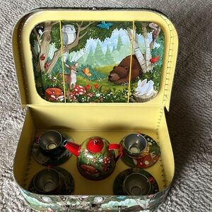 Forest Animals Tea Set